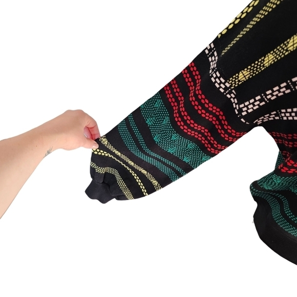 525 America Green Red Yellow White Pullover Sweater - Picture 9 of 12